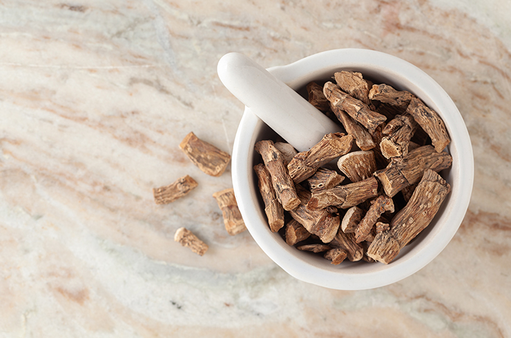 Высушенное корневище аира болотного широко используется в кулинарии и народной медицине